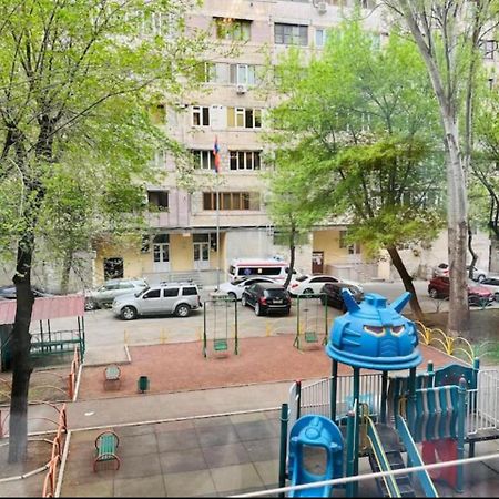 Apart House In Centr Koghbaci Strit Erivan Exterior foto
