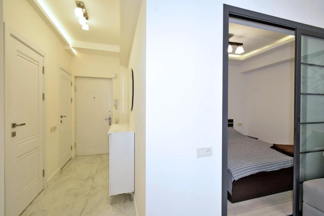 Apart House In Centr Koghbaci Strit Erivan Exterior foto