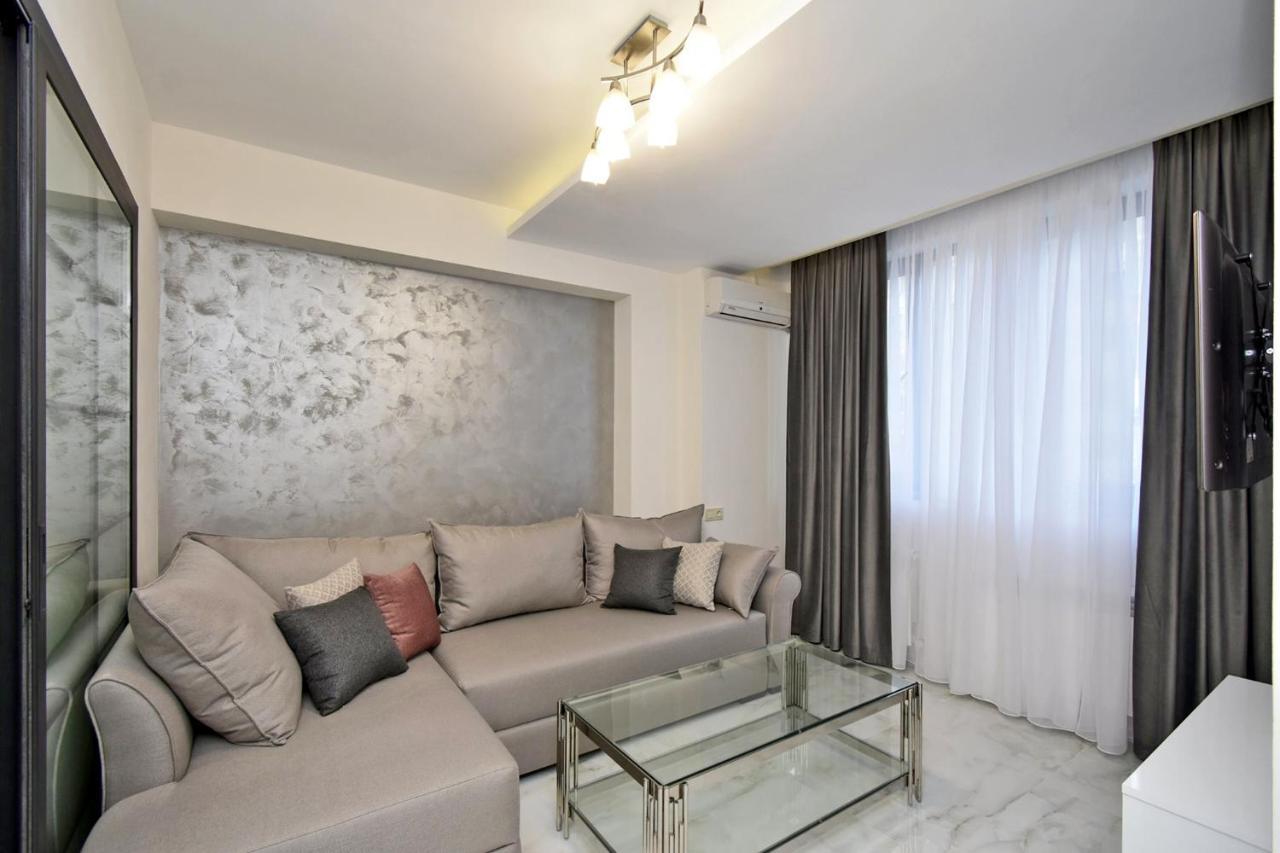 Apart House In Centr Koghbaci Strit Erivan Exterior foto